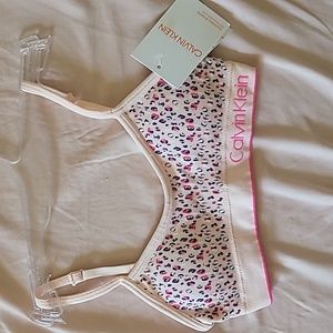 💚5/$20💚 Calvin Klein Girls Trainer Bra